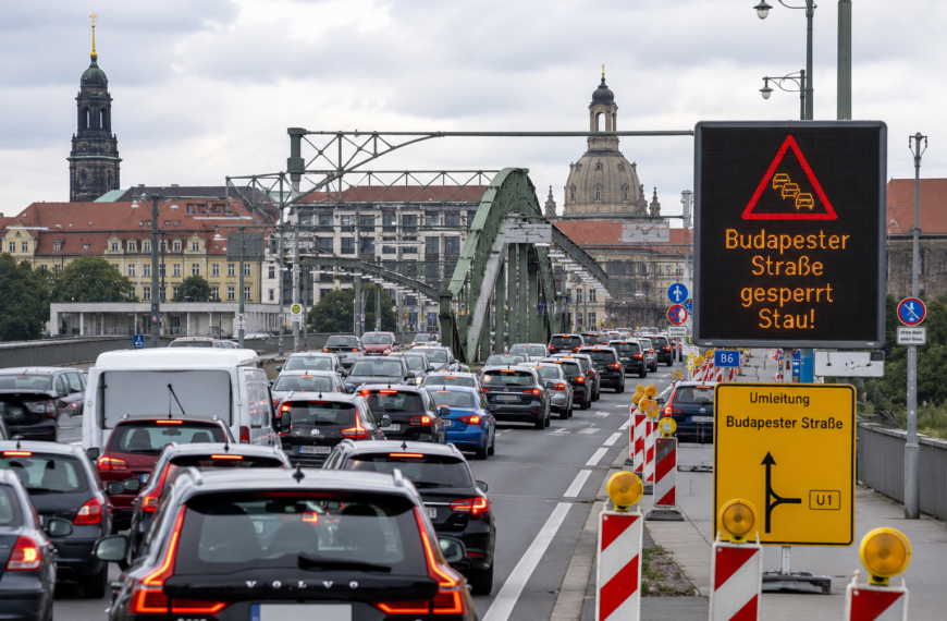 Dresden Budapester Strasse Staufalle